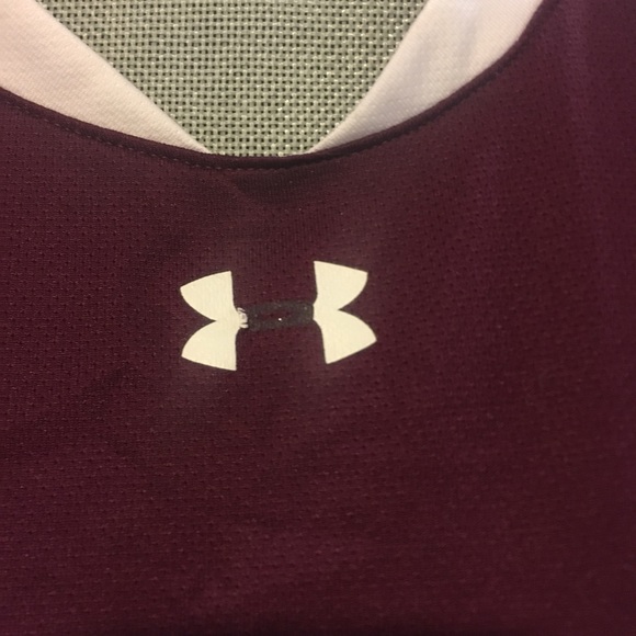 2 underarmour tank tops- heat gear - Picture 3 of 5